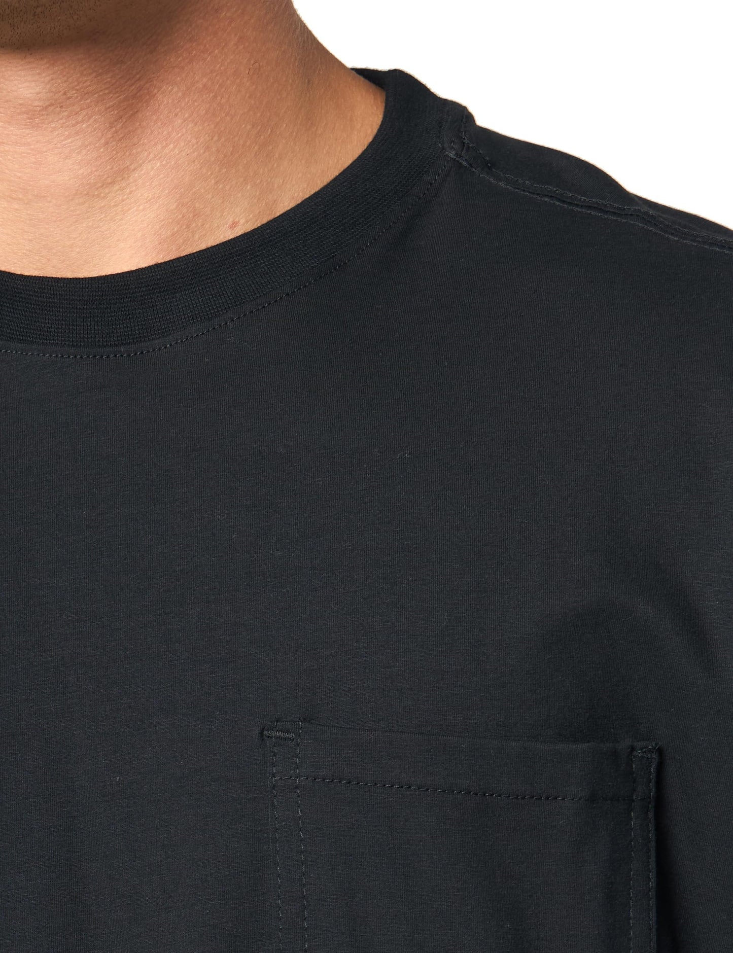 Pocket of Ariat Men's FR Stretch Logo T-Shirt