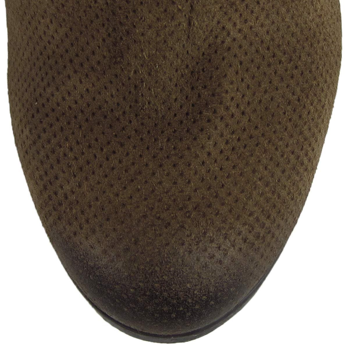 Close-up of Toe Box of Corral Boots Women's Chocolate Harness U Toe Cowboy Boot