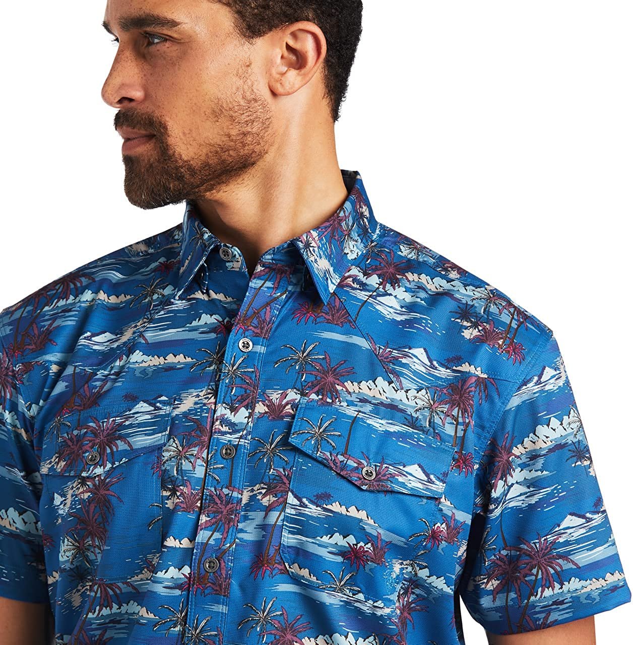 Close-up of Ariat Men's VentTEK Western Fitted Shirt With Island Print