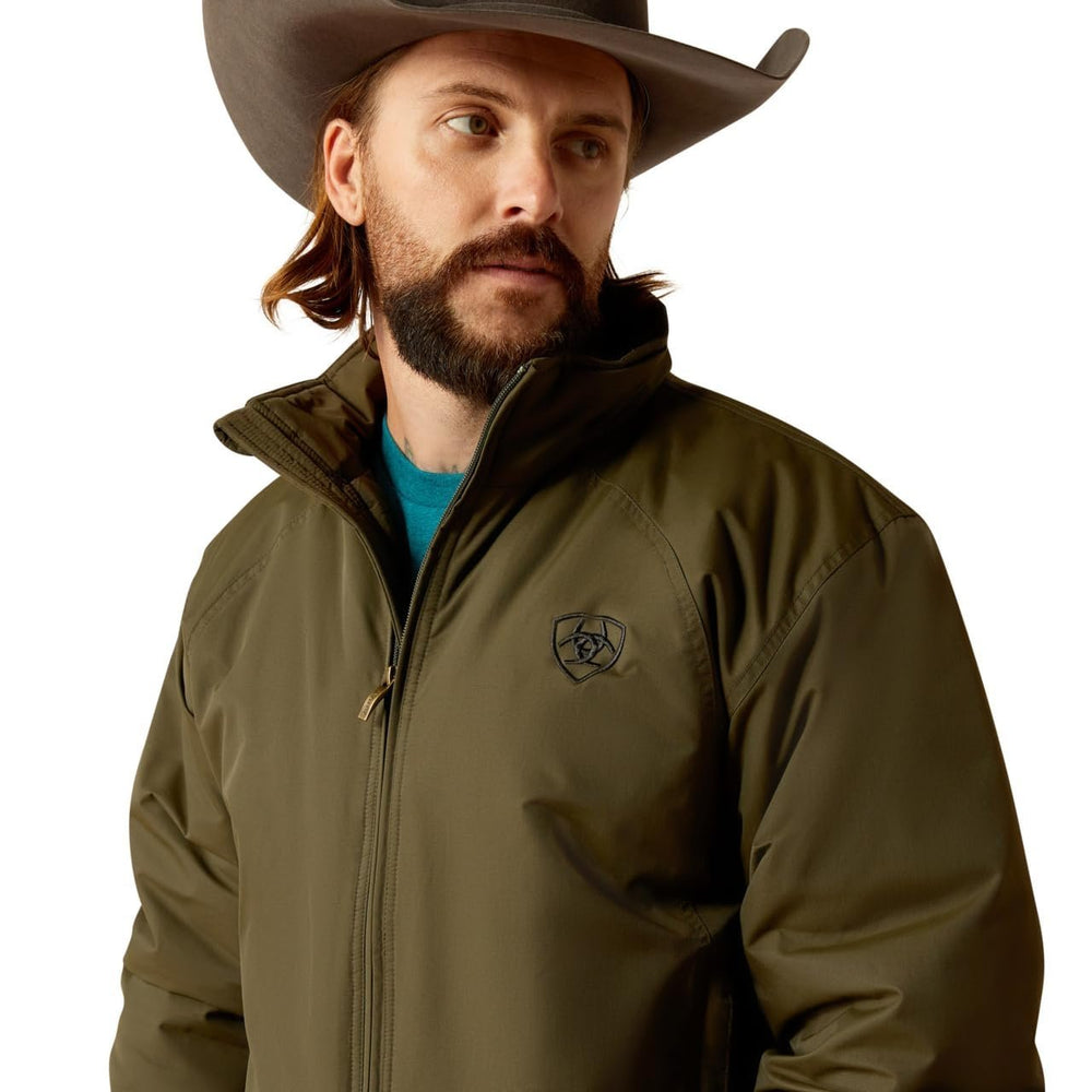 
                  
                    Man in Cowboy Hat Wearing Ariat Men's Team Insulated Jacket in Relic
                  
                