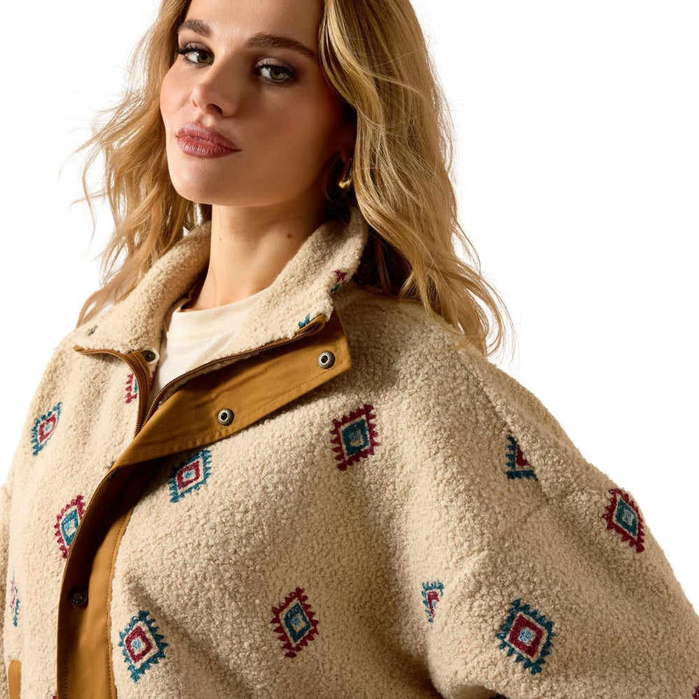 
                  
                    Collar of Ariat Women's Sherpa Blocked Jacket in Southwest Embroidered Motif
                  
                