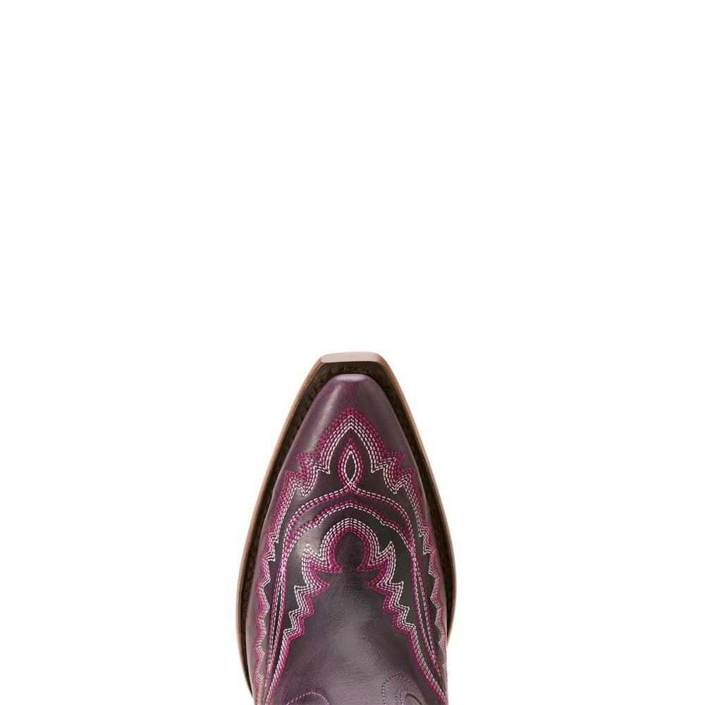 
                  
                    Toe box of Ariat Women's Casanova X Toe Western Boot, Deep Amethyst
                  
                