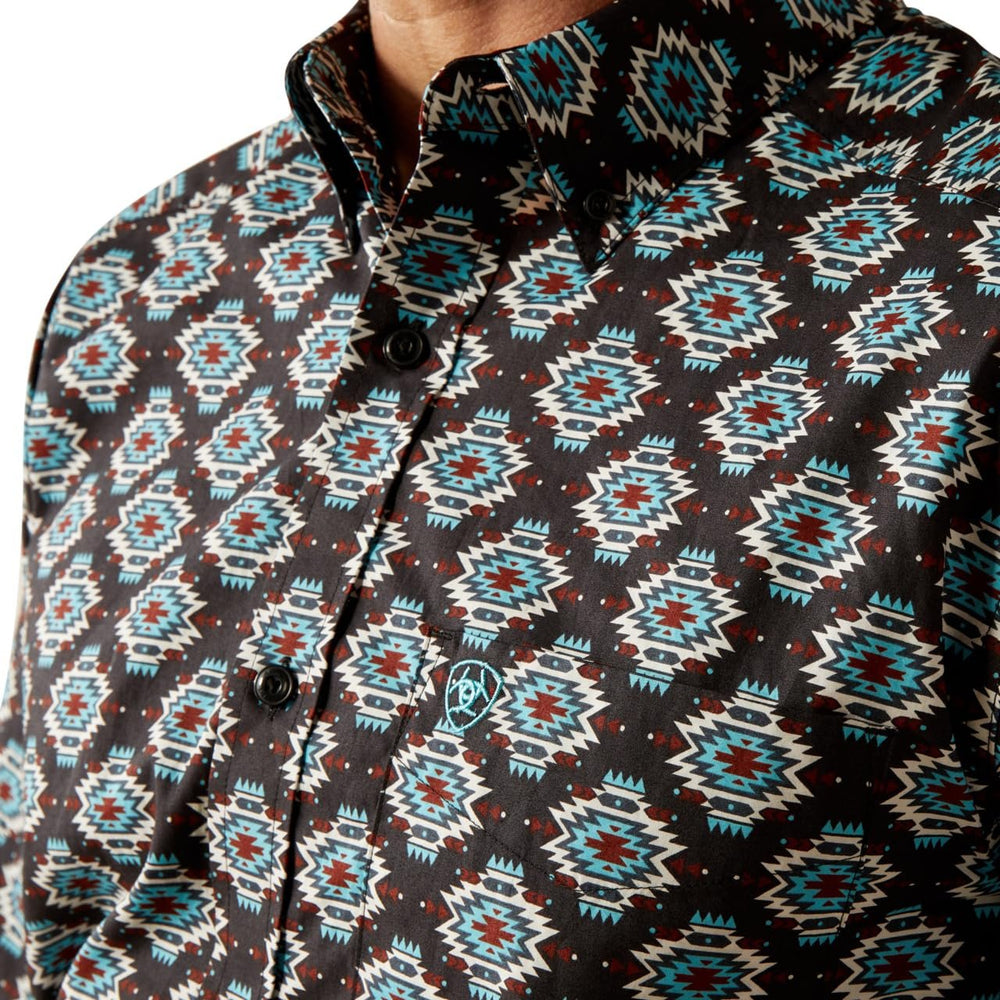 
                  
                    Buttons on Ariat Men's Paige Fitted Shirt
                  
                