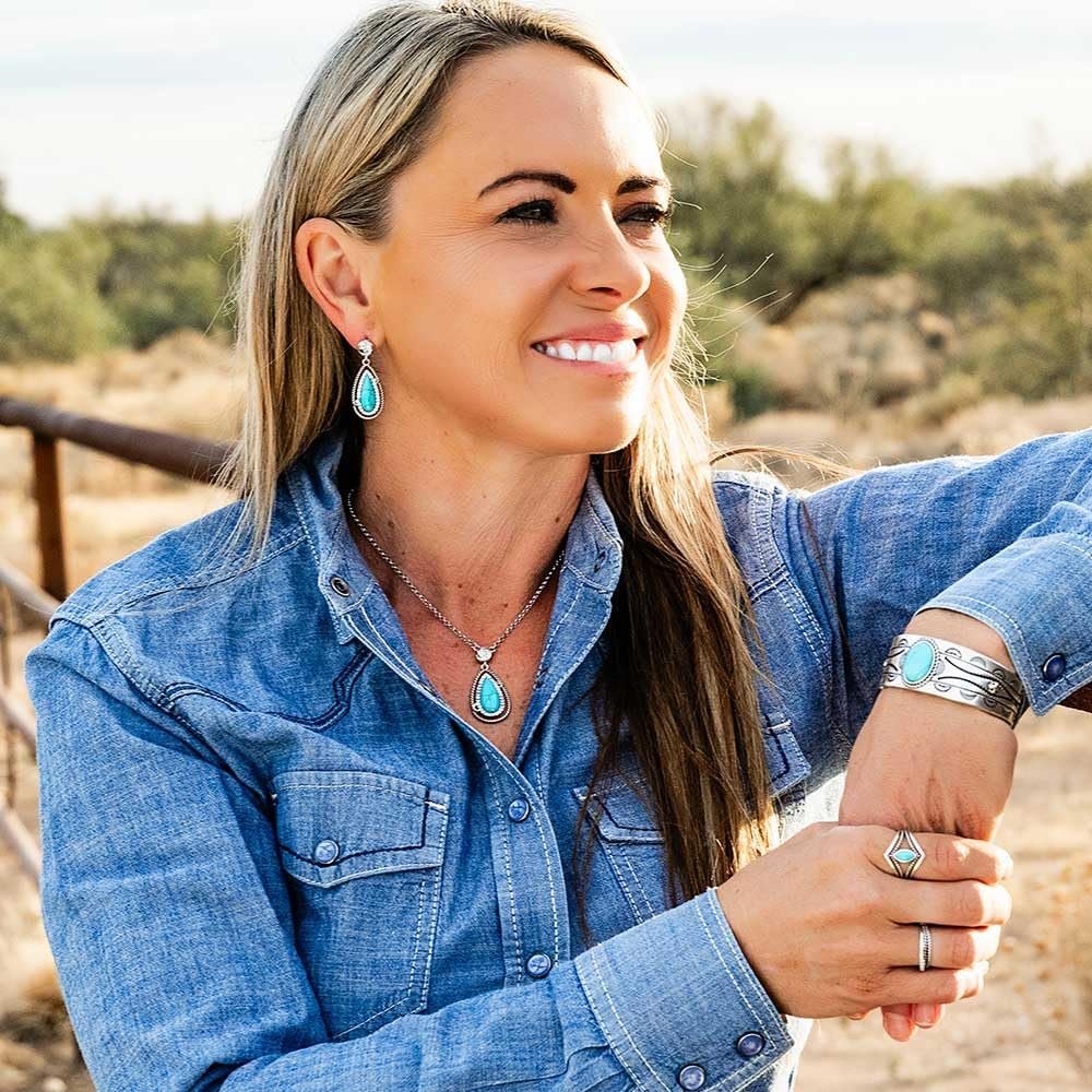
                  
                    Woman Wearing Montana Silversmiths Women's Tied & True Turquoise Necklace
                  
                