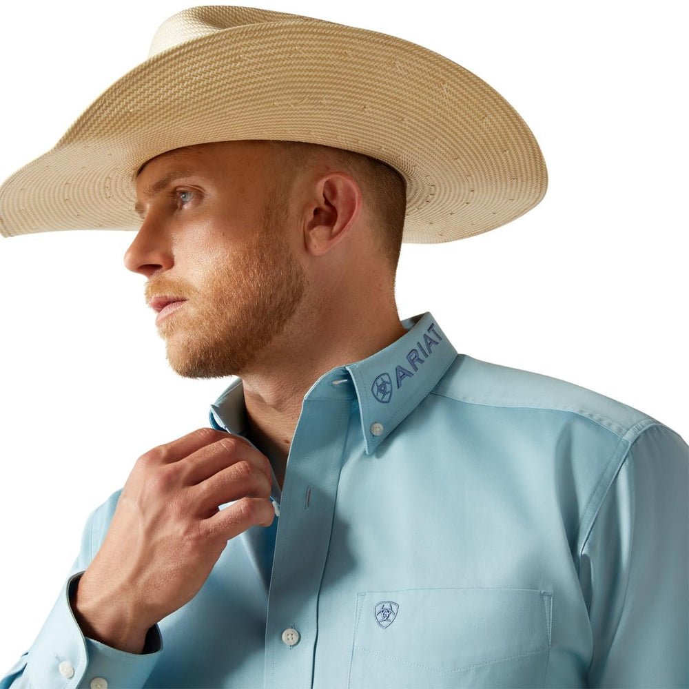 
                  
                    Close-up of Ariat Logo on Ariat Men's Team Logo Twill Classic Fit Shirt
                  
                