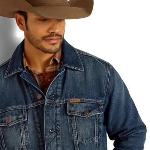
                  
                    Close-up of Ariat Men's Blanket Lined Trucker Jacket
                  
                