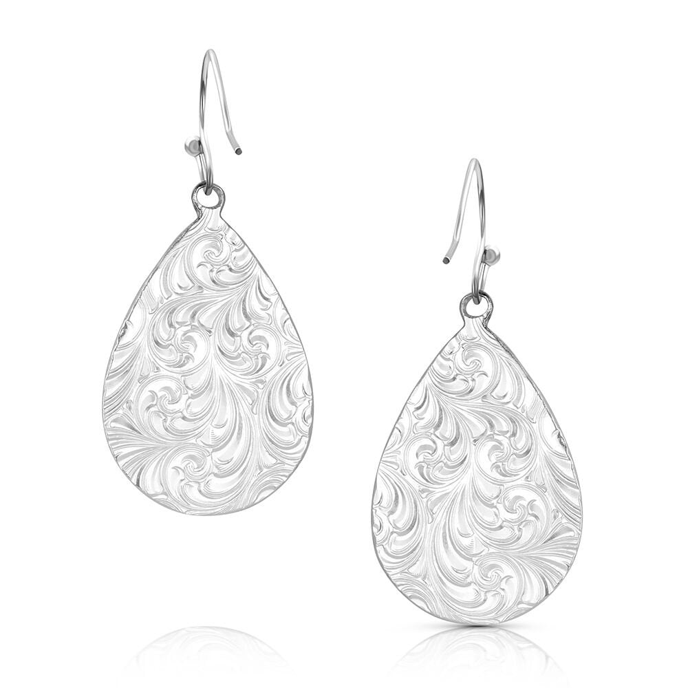 USA-made eagle dangle earrings by Montana Silversmiths with polished silver-tone details and classic patriotic Western styling.