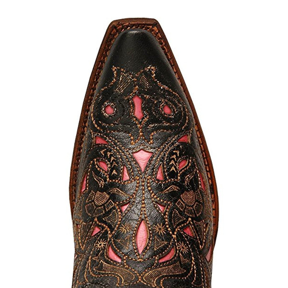 
                  
                    Close-up of Toe Box of Corral Boots Women's Pink Inlay Snip Toe Western Boot
                  
                