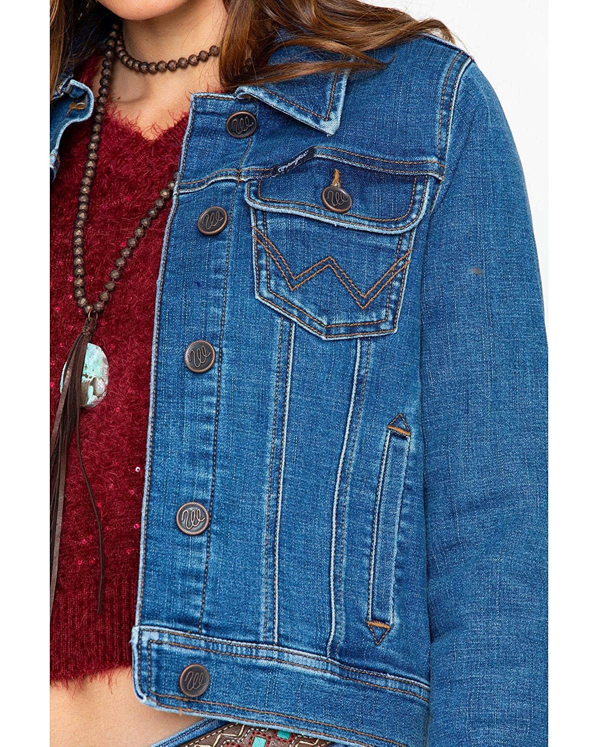 Front pocket of Women's Wrangler Western Denim Jacket