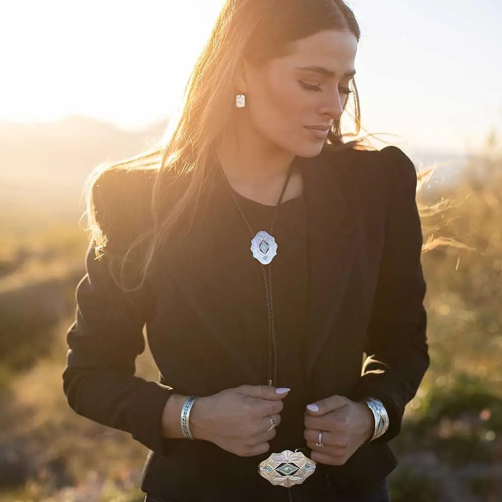 
                  
                    Woman Wearing Montana Silversmiths Southwestern Skies Buckle
                  
                