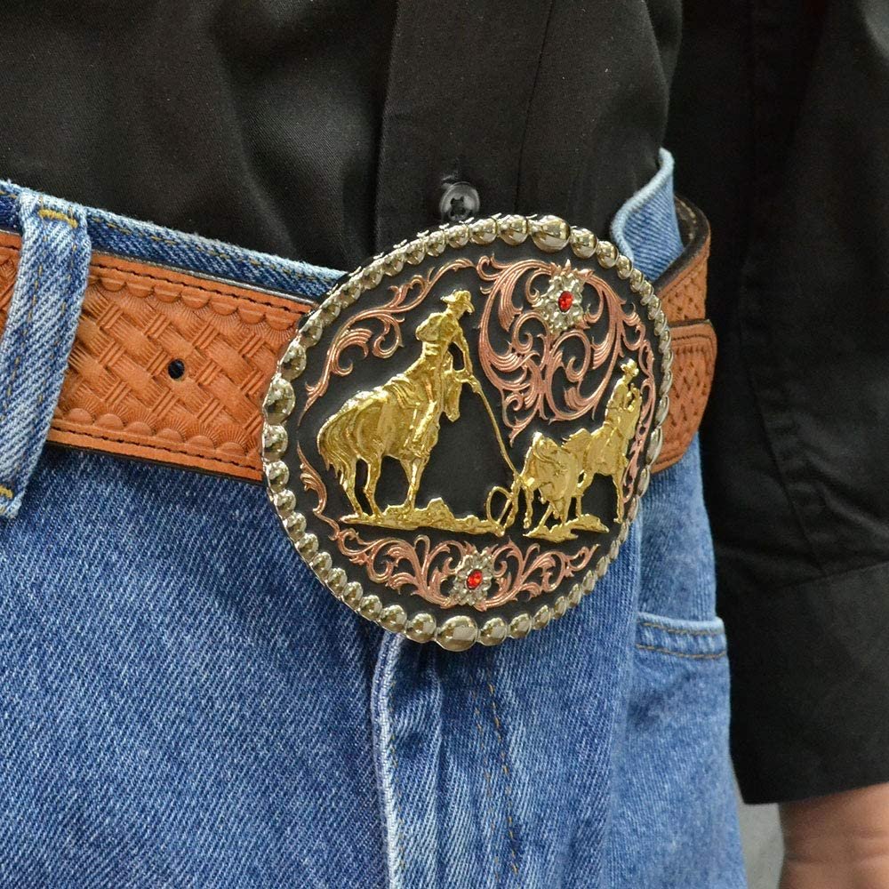 Man Wearing Montana Silversmiths Tri Color Team Roper Attitude Belt Buckle