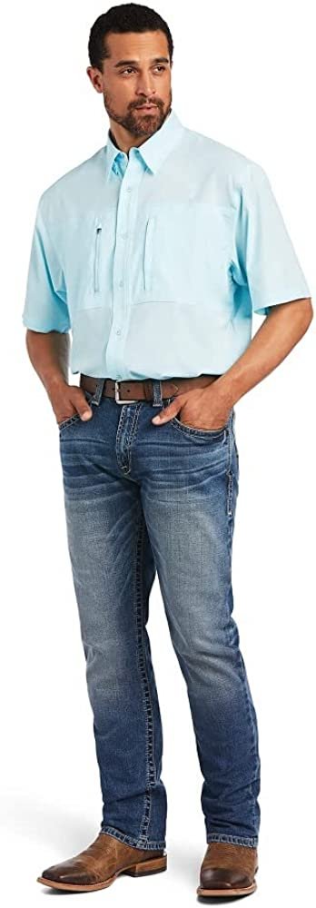 Man Wearing Ariat Men's VentTEK Classic Fit Shirt in Day Dream